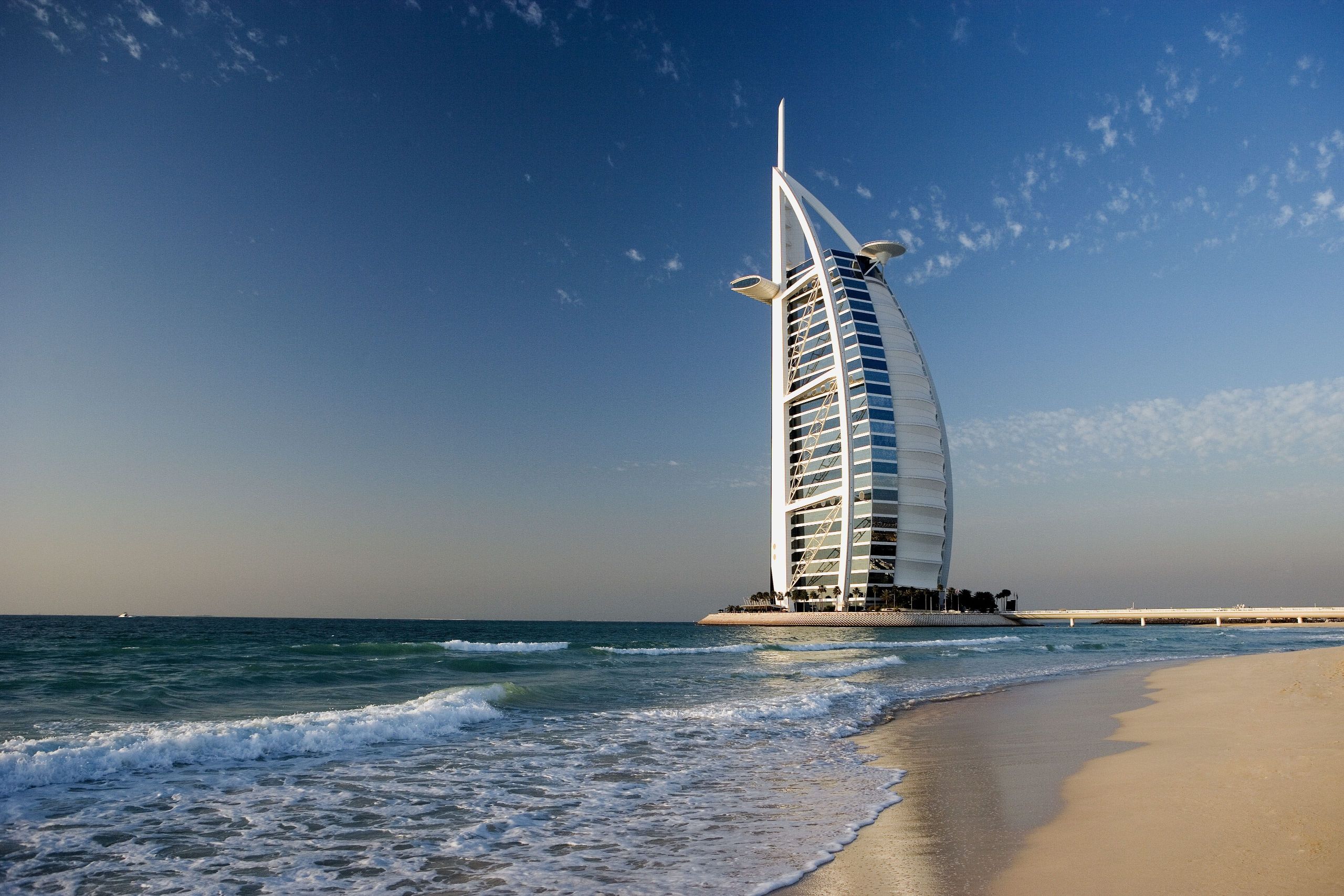 شاطئ جميرا العام JUMEIRAH PUBLIC BEACH