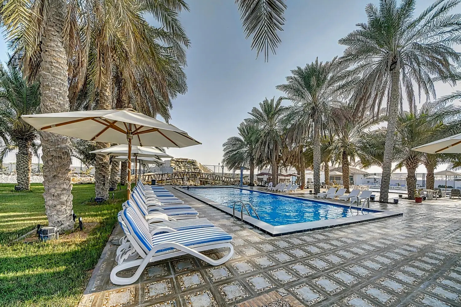 منتجع رويال ريزيدنس ROYAL RESIDENCE RESORT