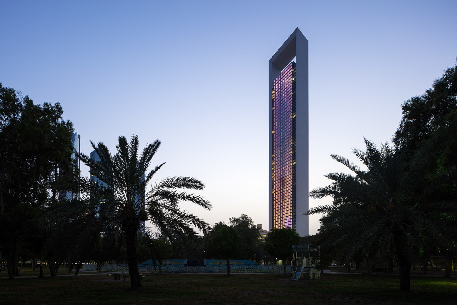 مبنى شركة أدنوك ADNOC HEADQUARTERS