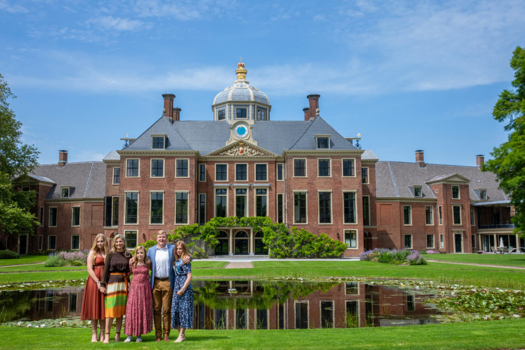 قصر هويس تن بوس Huis ten Bosch Palace، لاهاي، هولندا