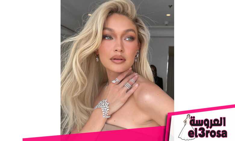 1 1 رئيسية اطلالة Gigi Hadid بمكياج بني فاتح