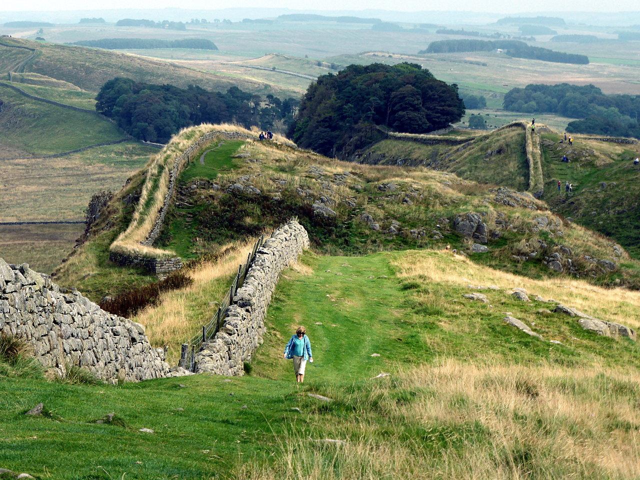 جدار هادريان Hadrian’s Wall