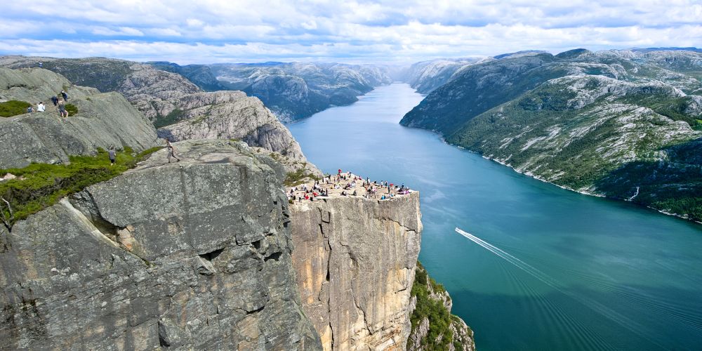 بريكستولين Preikestolen، النرويج