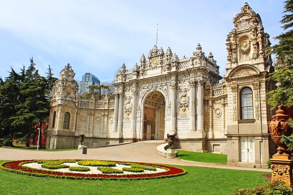 قصر طولمة باغجة Dolmabahçe Palace، إسطنبول، تركيا