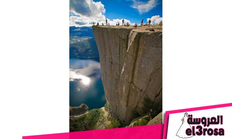 بريكستولين Preikestolen، النرويج