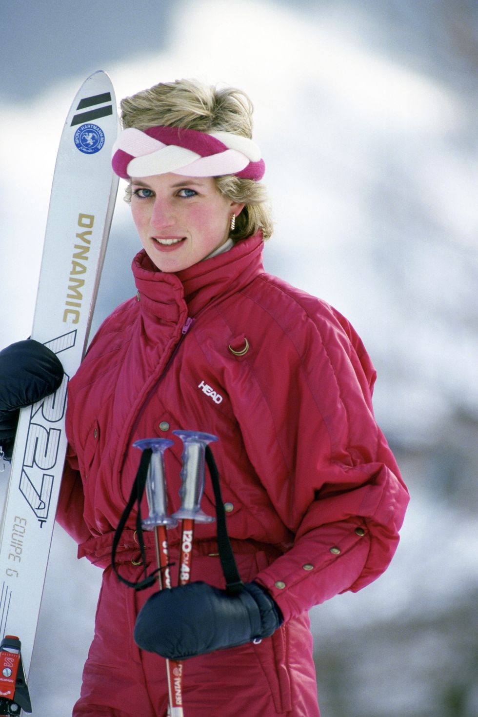 لأميرة الراحلة ديانا والتي شوهدت أثناء تزلجها على الجليد في منتجع كلوسترز في سويسرا في فبراير 1986