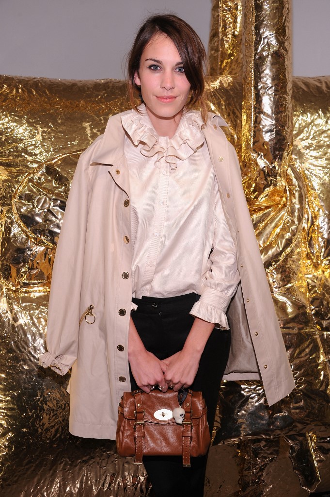 حقيبة Mulberry Alexa على اسم  Alexa Chung   