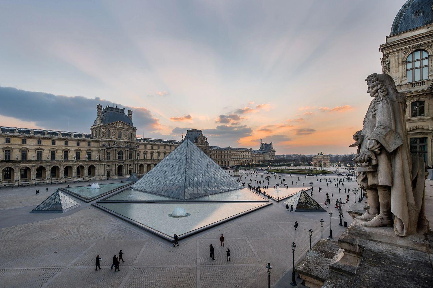 متحف اللوفر Louvre، باريس