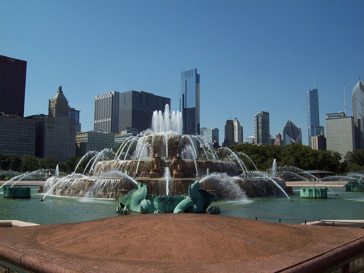 نافورة باكنجهام من أجمل وجهات سياحية في شيكاغو بواسطة An Errant Knight
