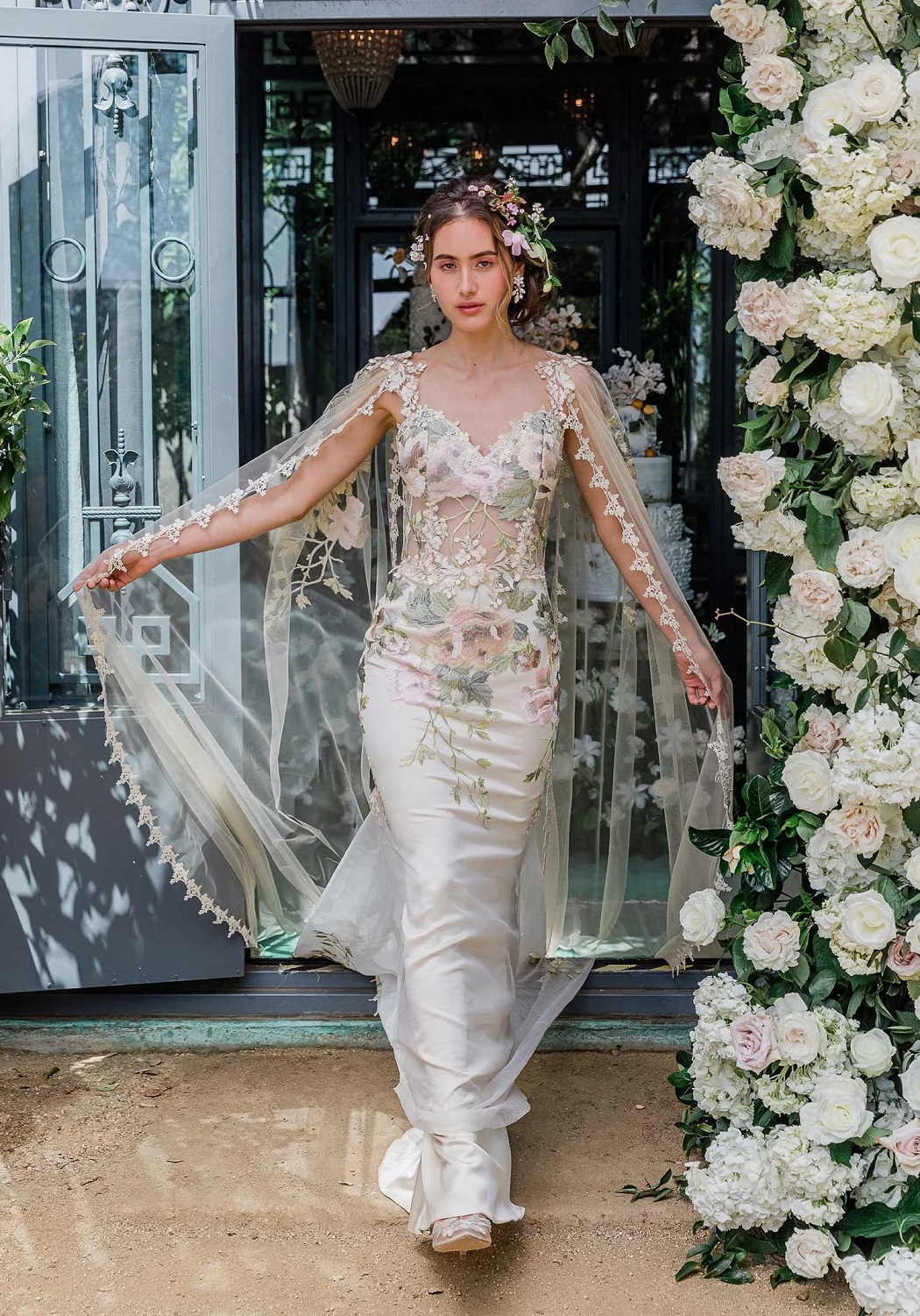 كاب العروس@clairepettibone