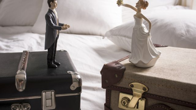 تفسير عدم اتمام الزواج في المنام في كل الحالات