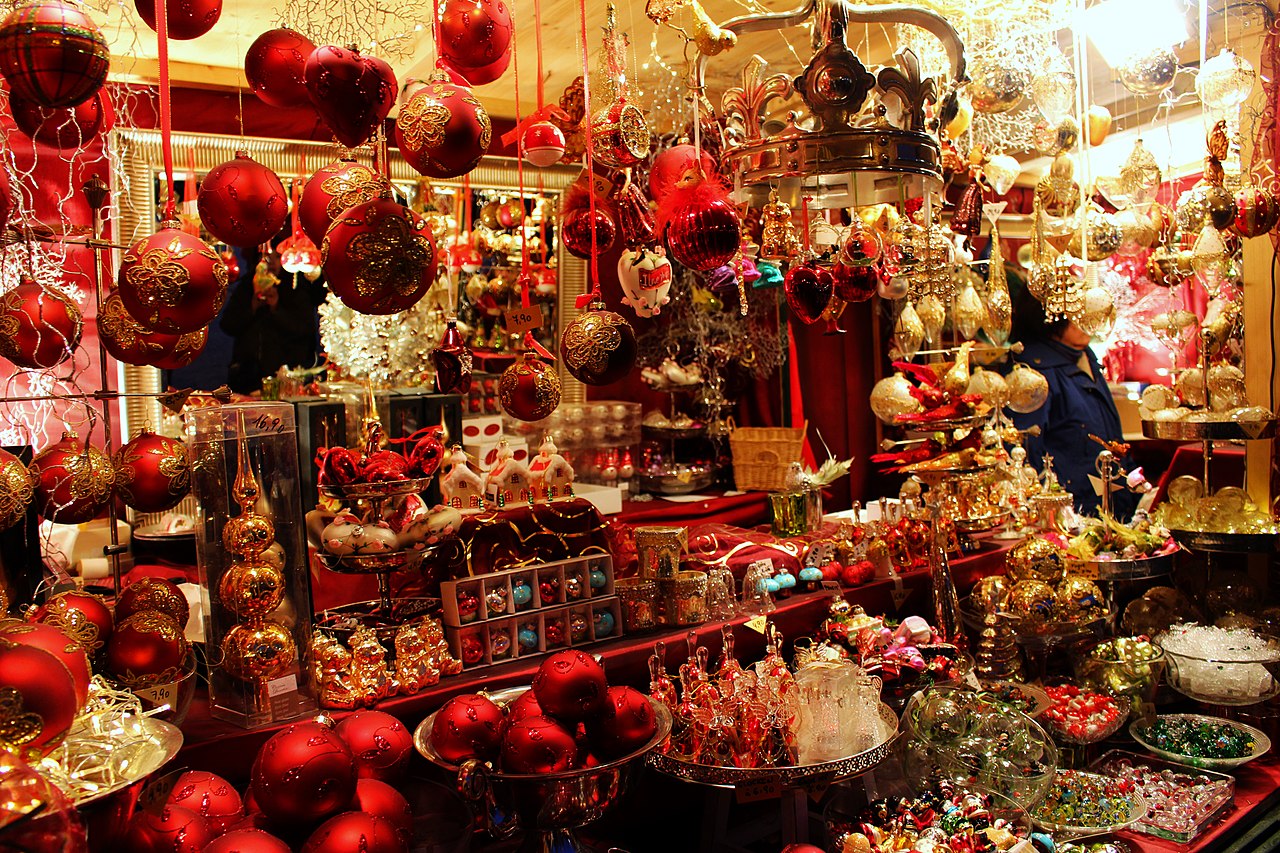 وجهات رائعة من حول العالم للاستمتاع بأسواق الكريسماس بواسطة traveljunction