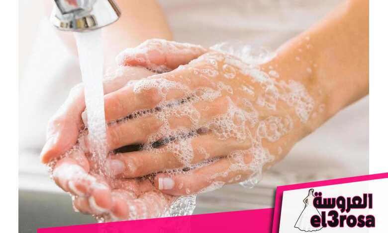 تفسير غسل اليدين في المنام للعزباء - موسوعة