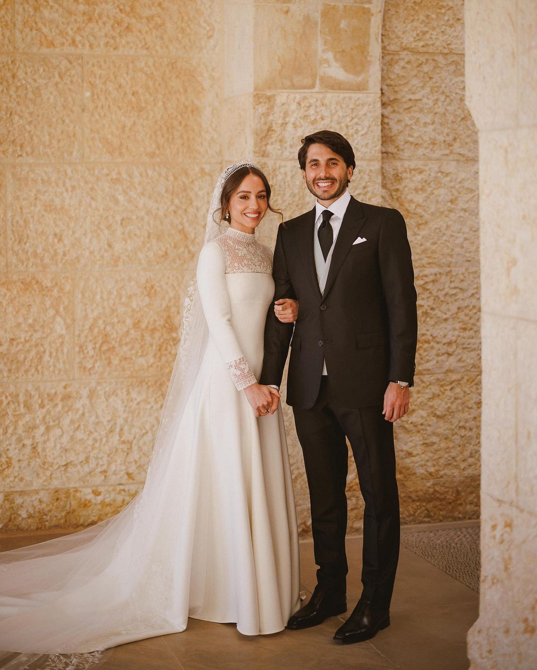 فستان زفاف الأميرة ايمان