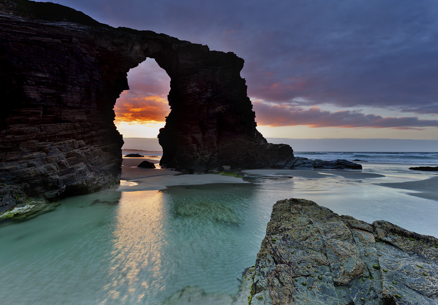 قوس بلايا دي لاس كاتيدراليس Playa de las Catedrales، إسبانيا