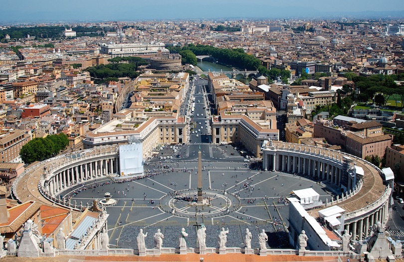 ساحة القديس بطرس Saint Peter’s Square، إيطاليا