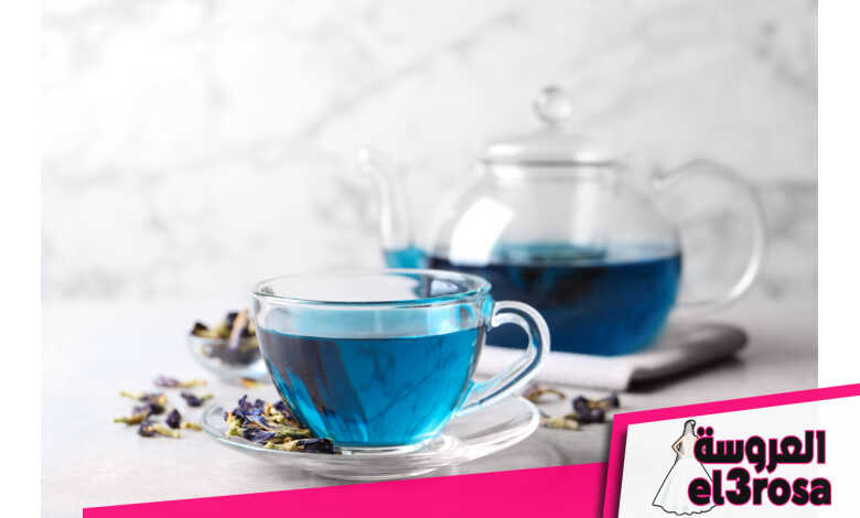 يحوي الشاي الأزرق الفيتامينات والمعادن ومركبات أخرى لتعزيز صحة وجمال المرأة على حدًا سواء