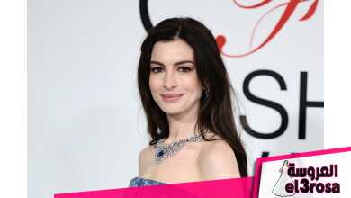 إطلالة Anne Hathaway بالمكياج الأسود المات في حفل CFDA Fashion