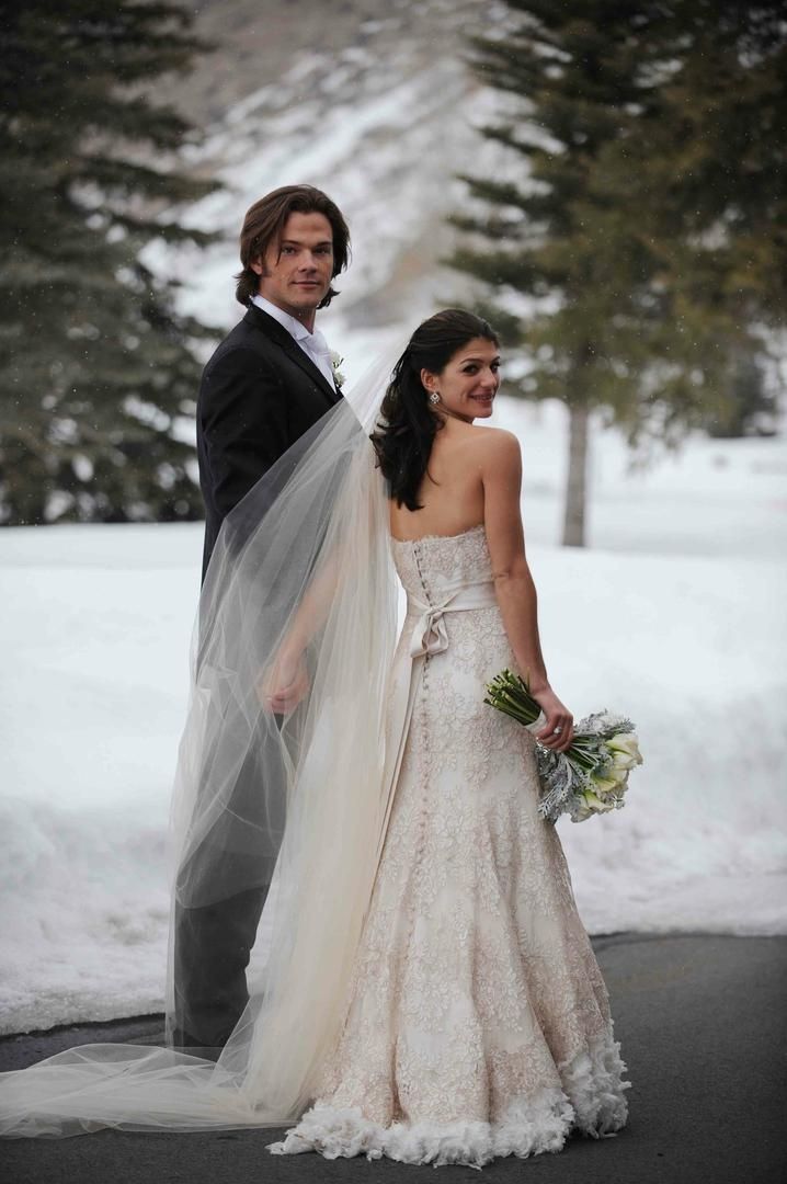 جينيفيف كورتيز وجاريد باداليكيGenevieve Cortese and Jared Padalecki