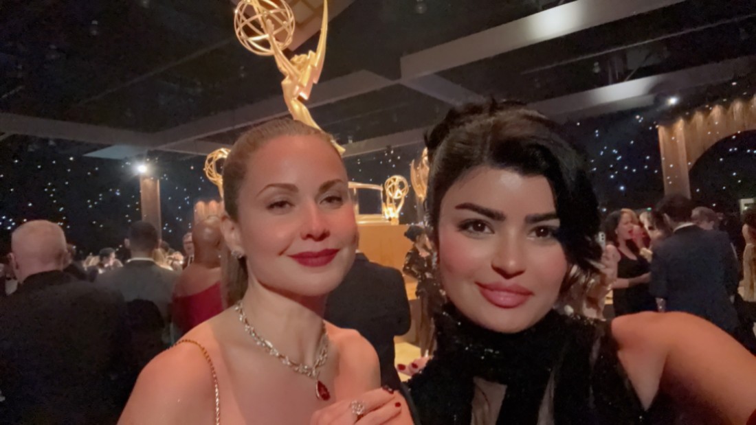 اطلالة الممثلة ميلا الزهراني في حفل الـEmmy awards