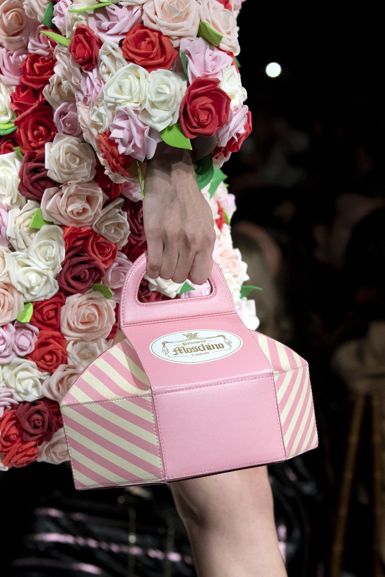 حقيبة Moschino من مجموعة خريف 2020