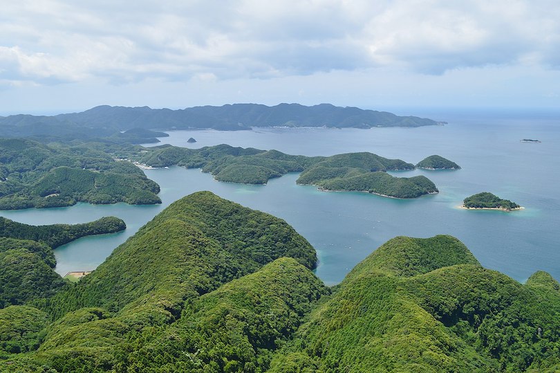 جزيرة تسوشيما Tsushima Island (708 كم2)