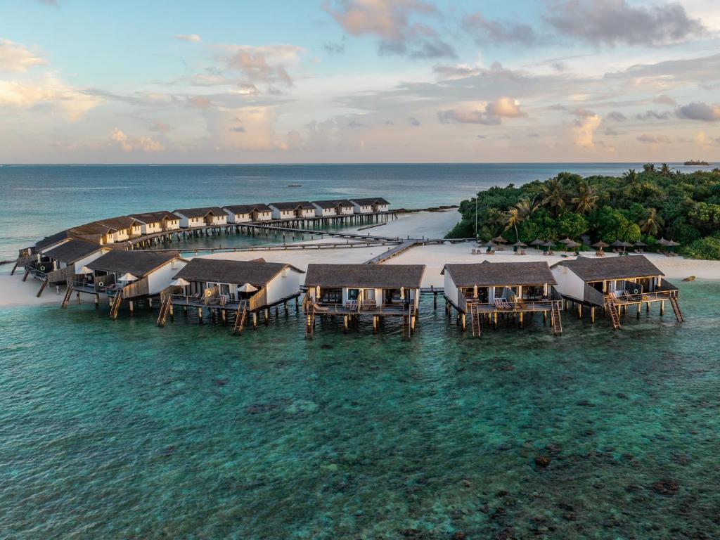 منتجع ريثي بيتش Reethi Beach Resort – با أتول Baa Atoll