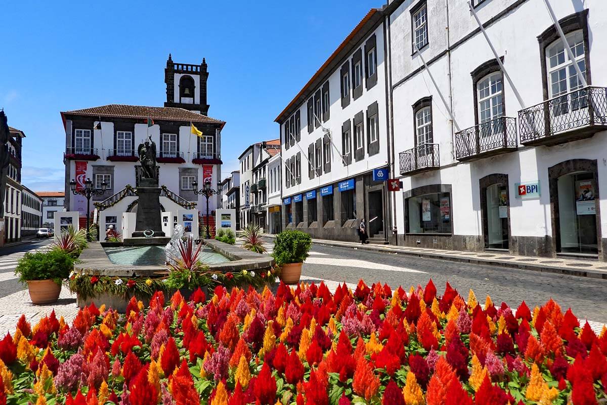 مركز مدينة بونتا ديلغادا (Ponta Delgada City Center)