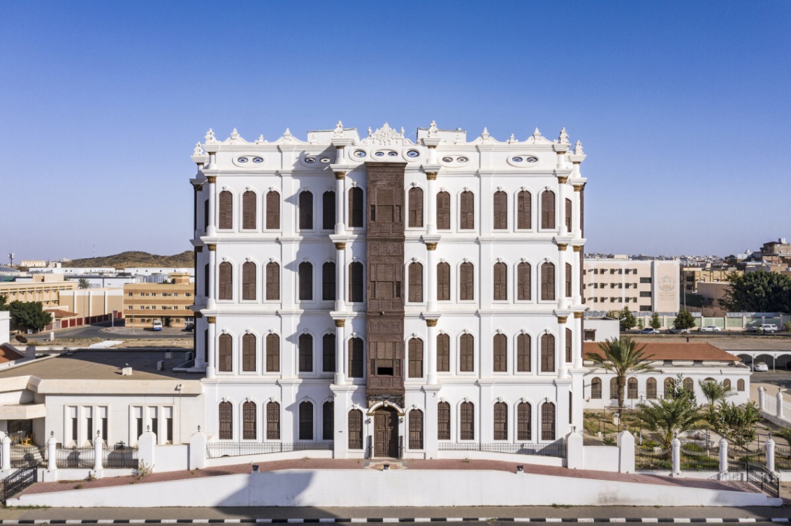  قصر شبرا التاريخي واحد من أبرز الوجهات التراثية التي يمكن زيارتها في اليوم الوطني السعودي