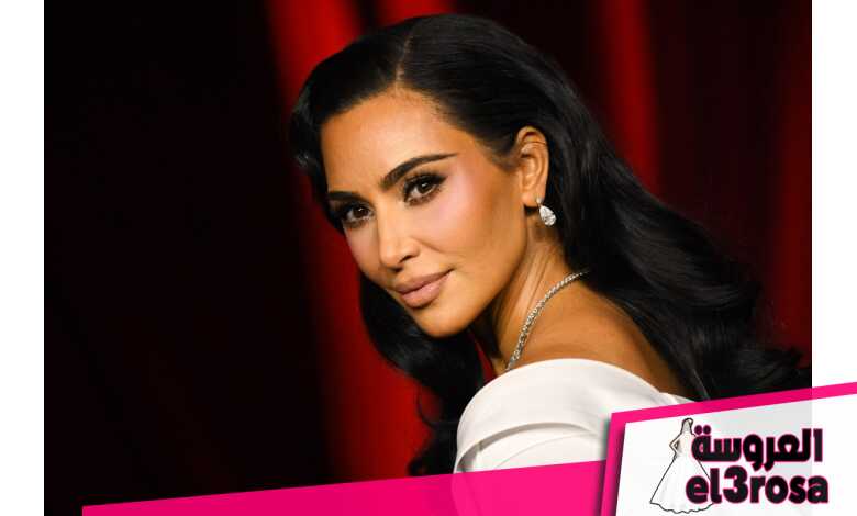 إطلالة kim Kardashian بمكياج بني ساحر