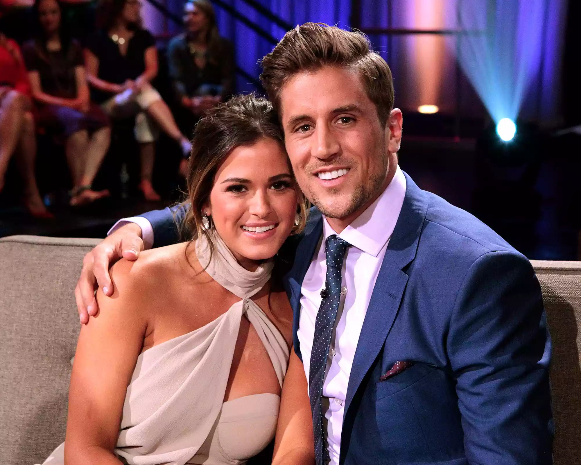 جوجو فليتشر JoJo Fletcher وجوردان رودجرز Jordan Rodgers